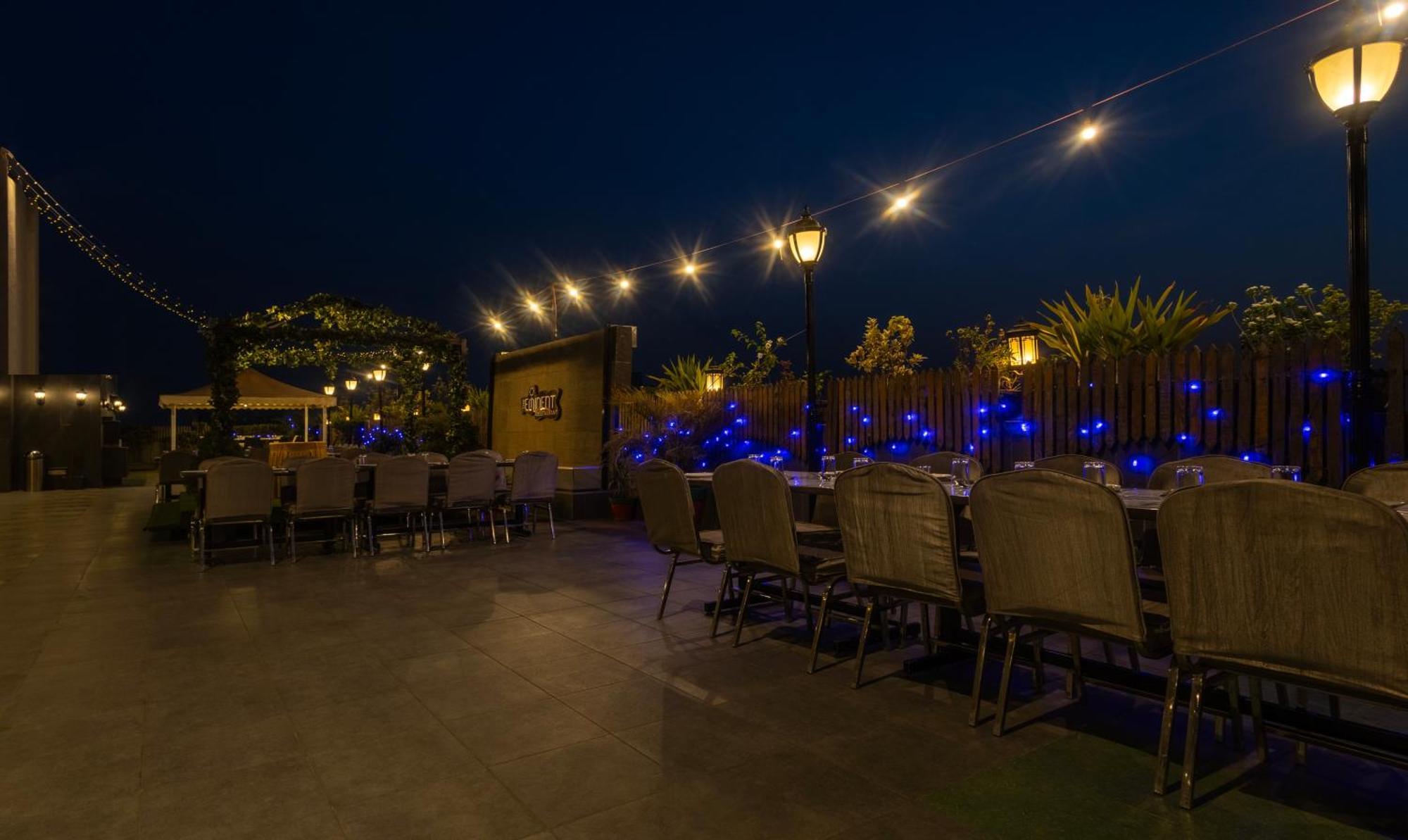 Treebo Eden Park, Ahmedabad Hotel Batwa Luaran gambar